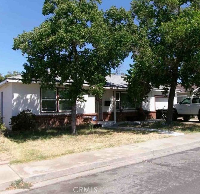 436 Michigan, Manteca, CA 95337