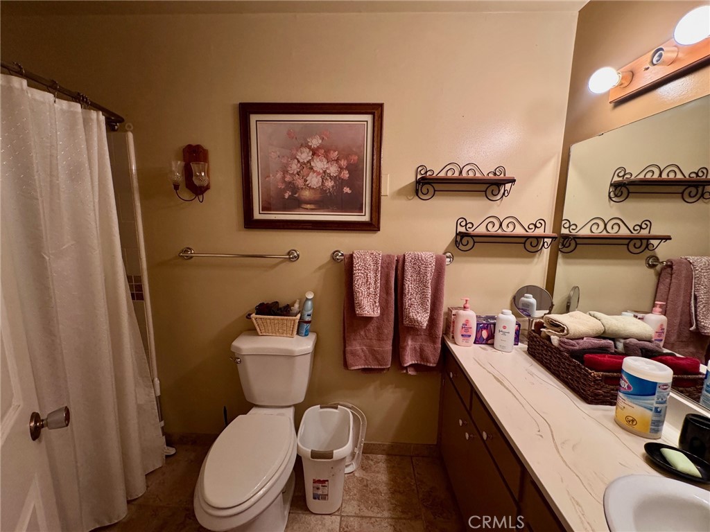 16221 Mustang, Springville, CA 93265