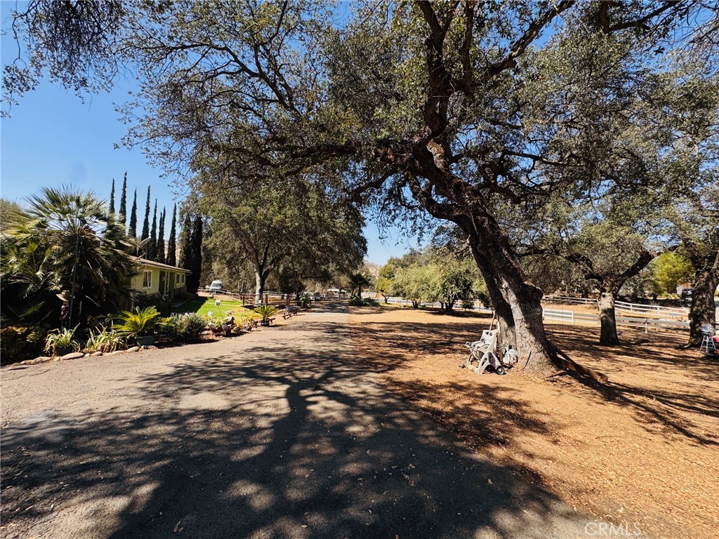16221 Mustang, Springville, CA 93265