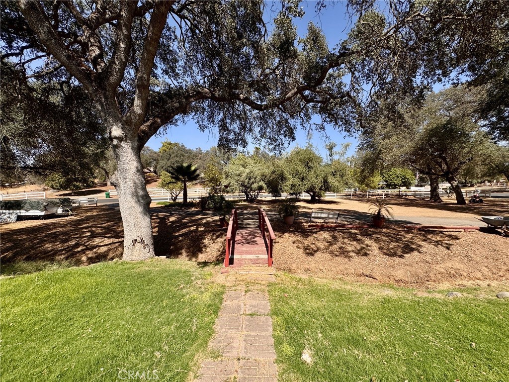 16221 Mustang, Springville, CA 93265
