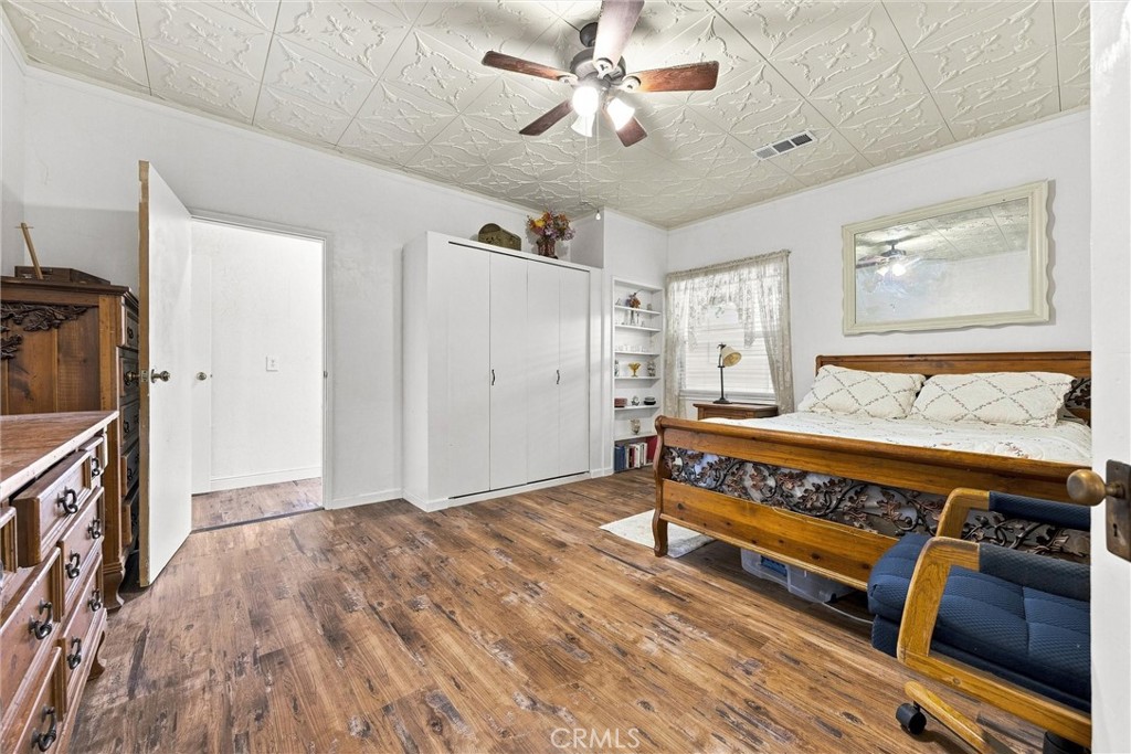 11662 Wasco Pond Rd, Wasco, CA 93280