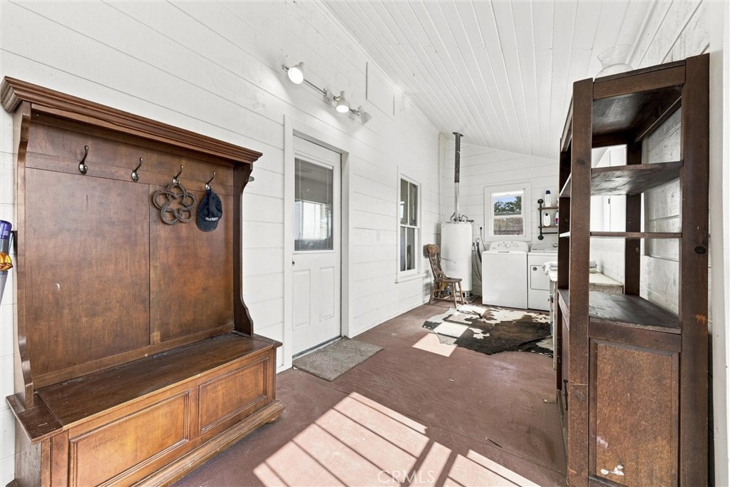 11662 Wasco Pond Rd, Wasco, CA 93280