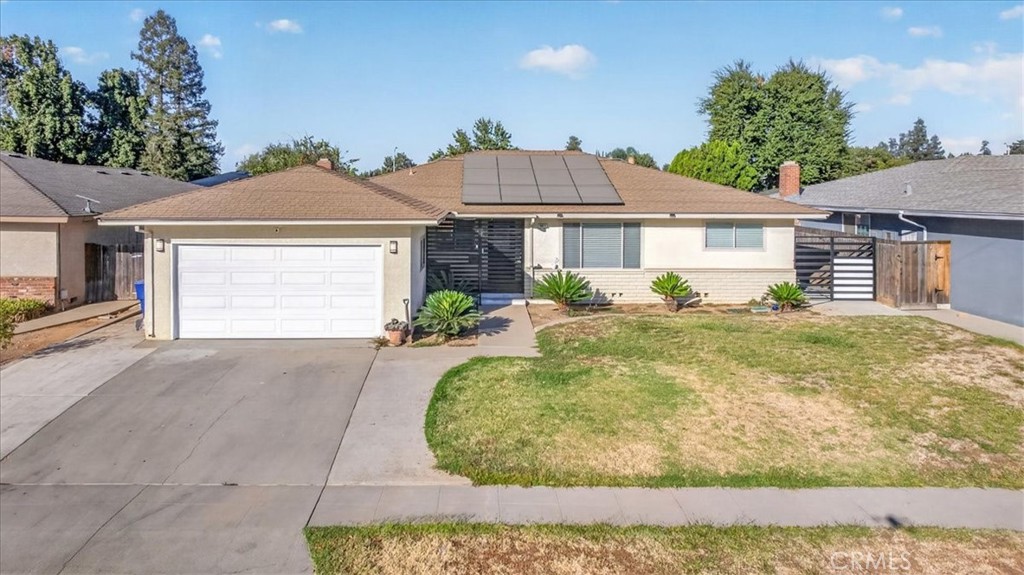 6617 N 1st St, Fresno, CA 93710