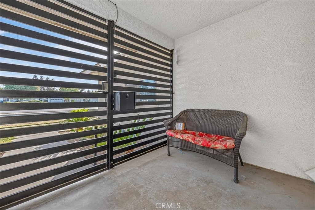 6617 N 1st St, Fresno, CA 93710
