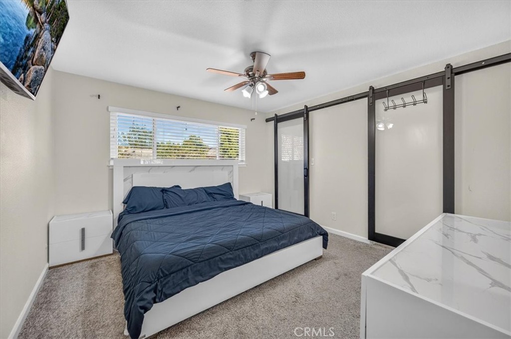 6617 N 1st St, Fresno, CA 93710