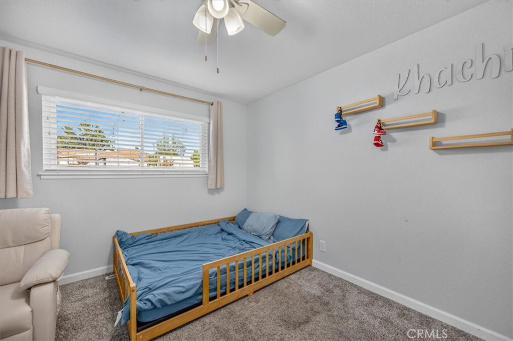 6617 N 1st St, Fresno, CA 93710