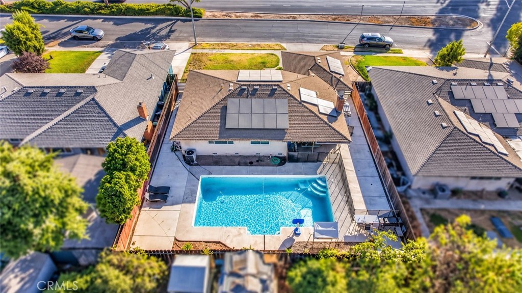 6617 N 1st St, Fresno, CA 93710
