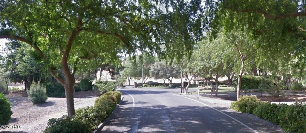 386 High Sierra Dr, Exeter, CA 93221