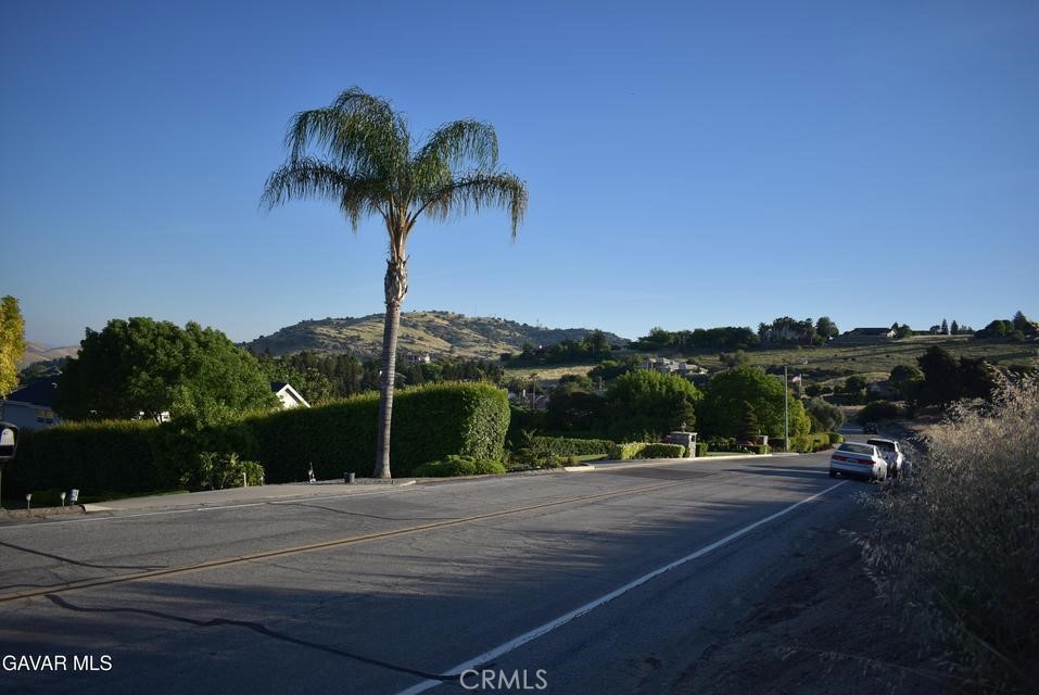 386 High Sierra Dr, Exeter, CA 93221