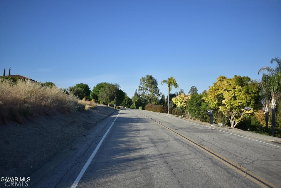 386 High Sierra Dr, Exeter, CA 93221