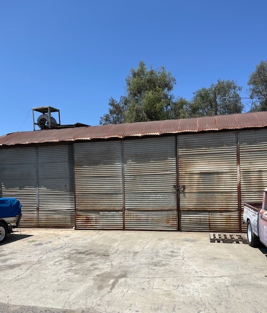 12837 Douglas Ave, Hanford, CA 93230