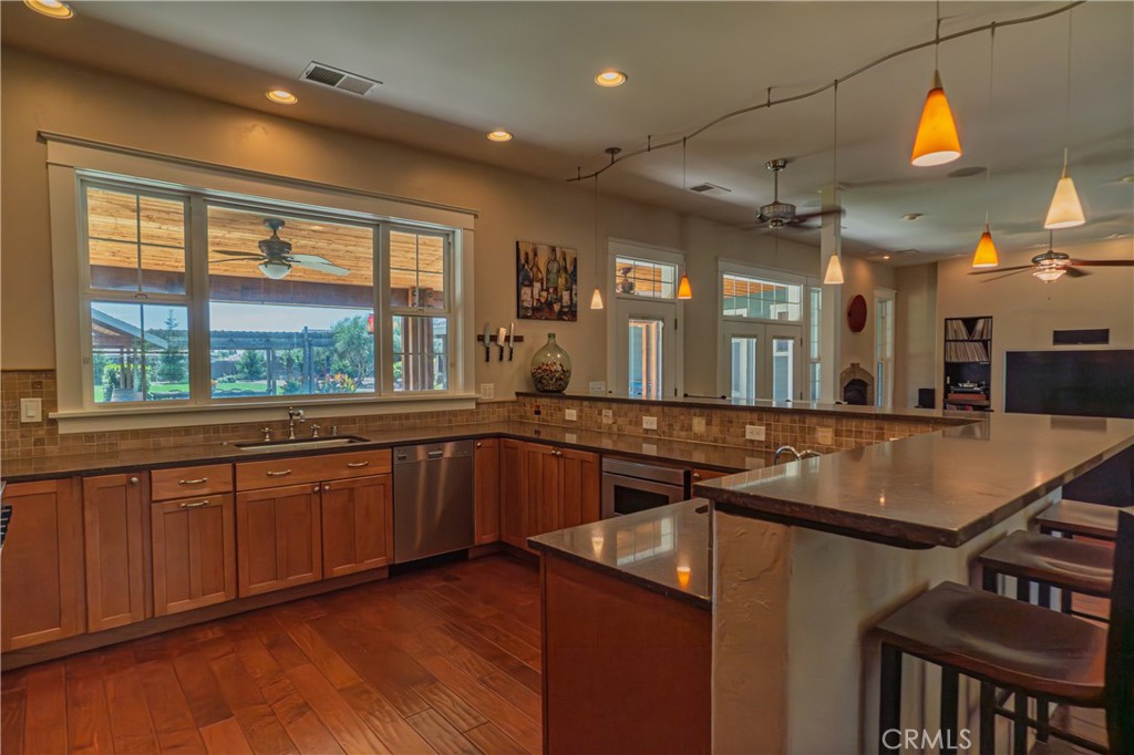 6299 Shelby St, Atwater, CA 95301