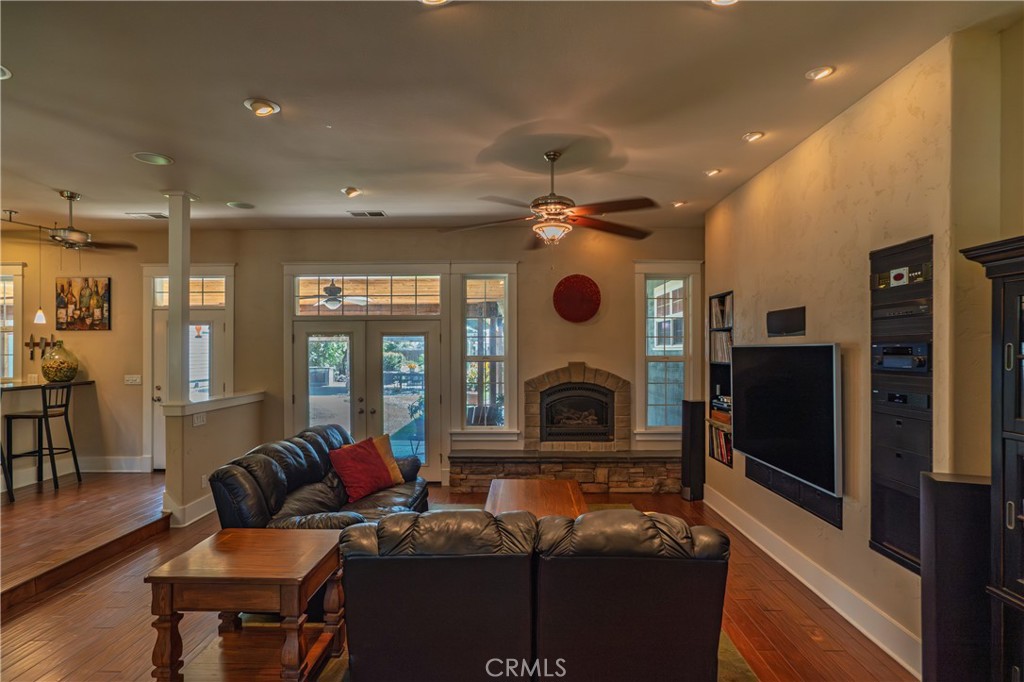 6299 Shelby St, Atwater, CA 95301