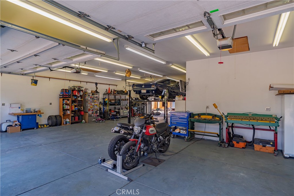 6299 Shelby St, Atwater, CA 95301