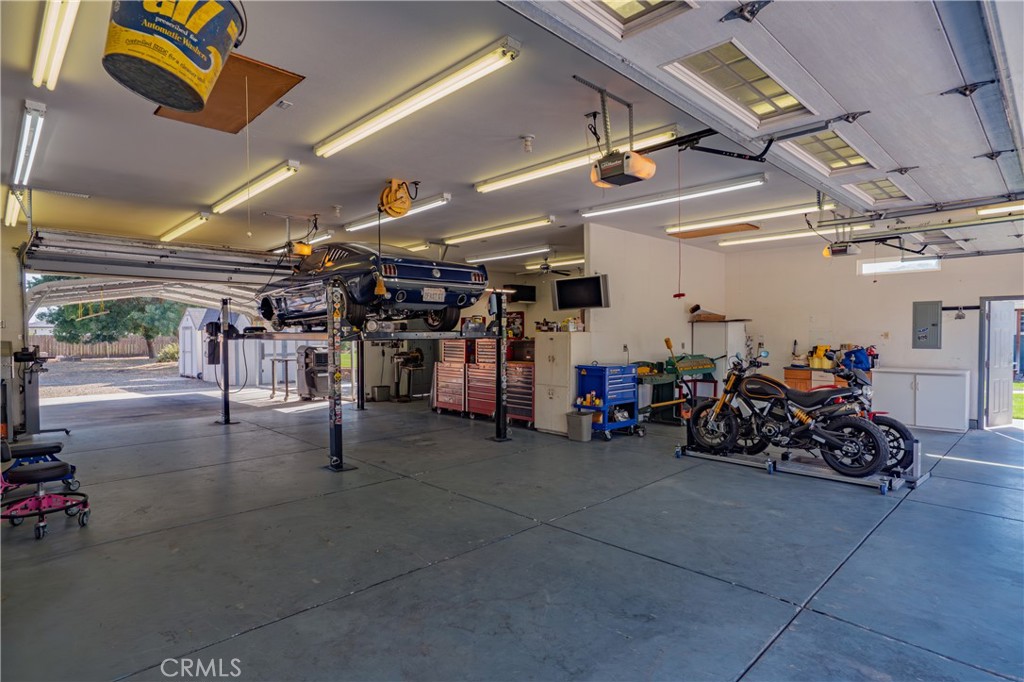 6299 Shelby St, Atwater, CA 95301