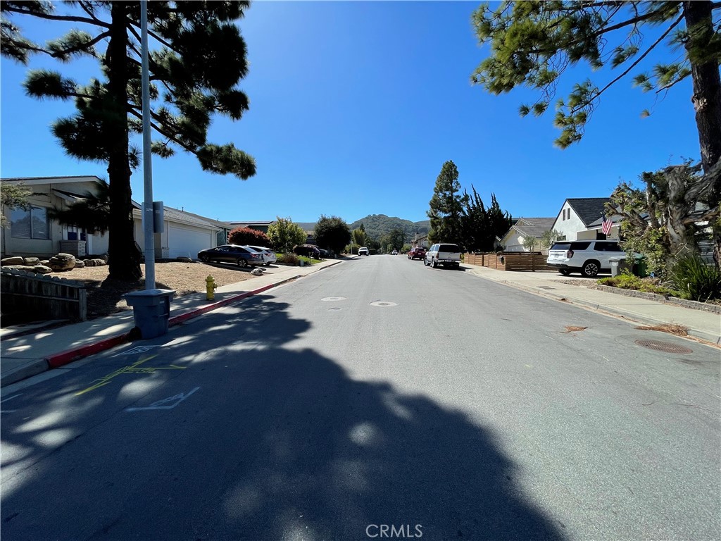1545 Descanso St, San Luis Obispo, CA 93405