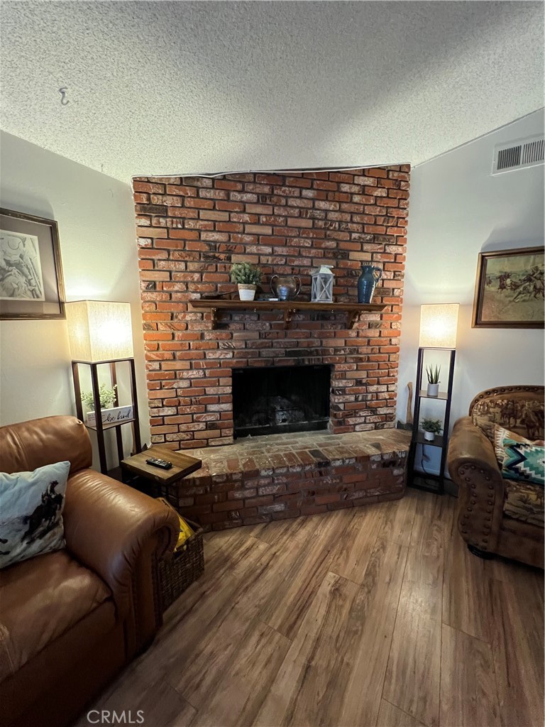 1545 Descanso St, San Luis Obispo, CA 93405