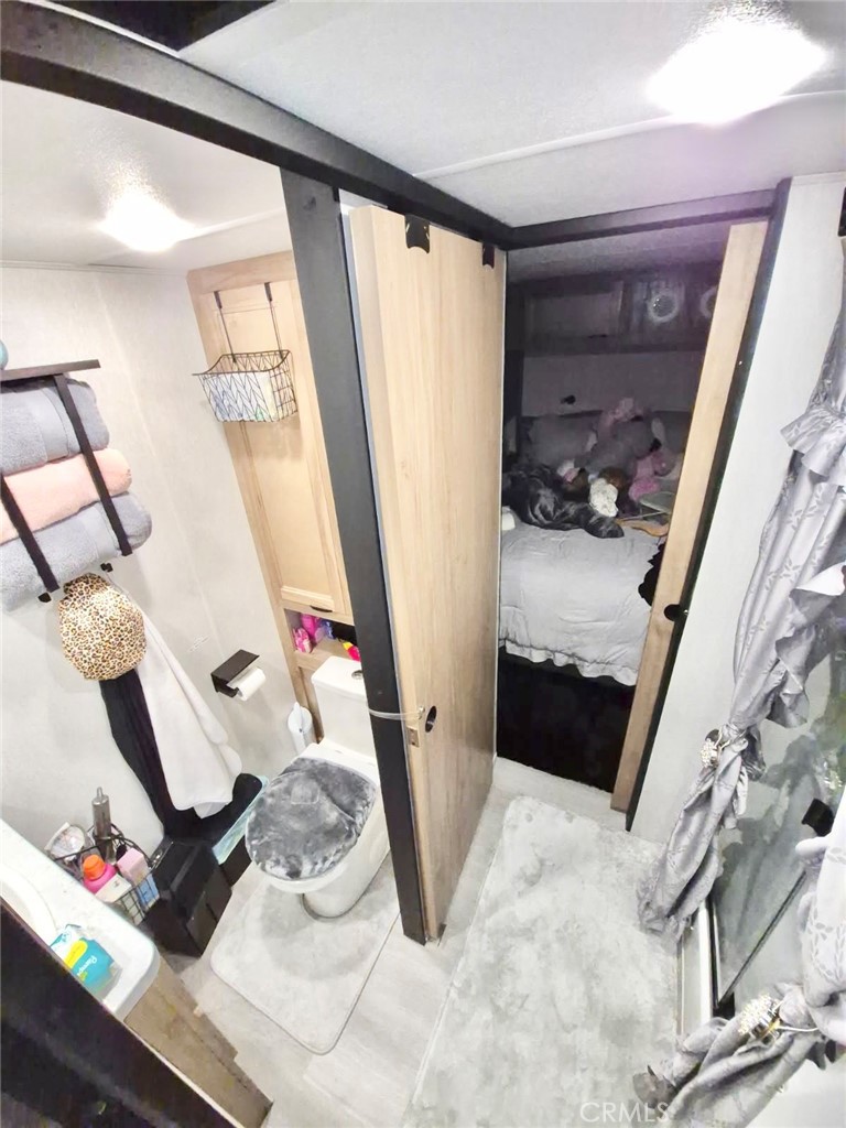 637 River Rd #43, Modesto, CA 95351