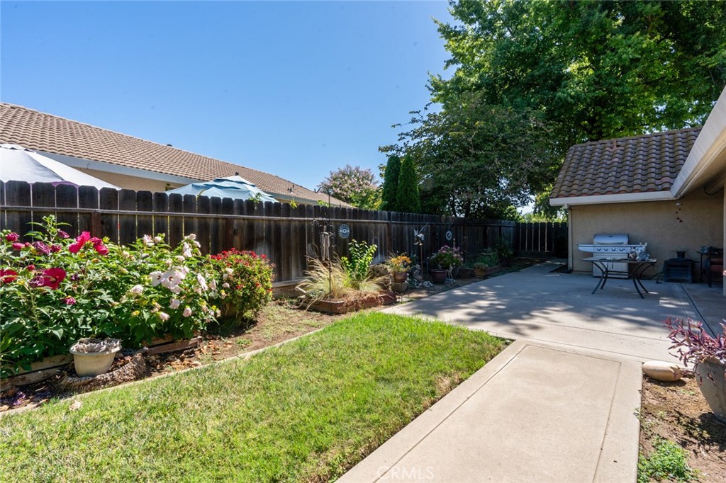 639 Royal Arch Ct, Merced, CA 95340