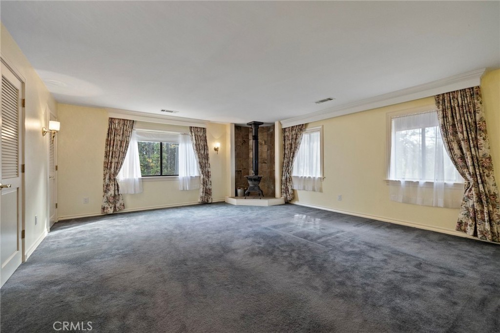 25833 Lyons Dam Rd, Twain Harte, CA 95383