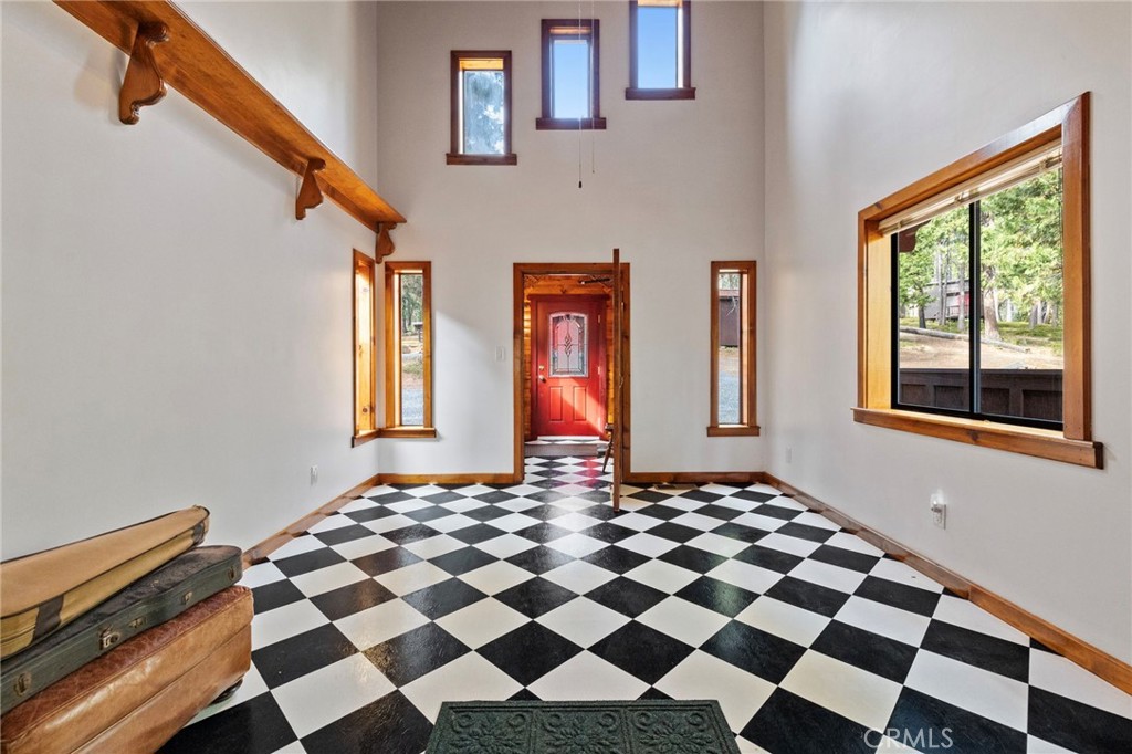 25833 Lyons Dam Rd, Twain Harte, CA 95383