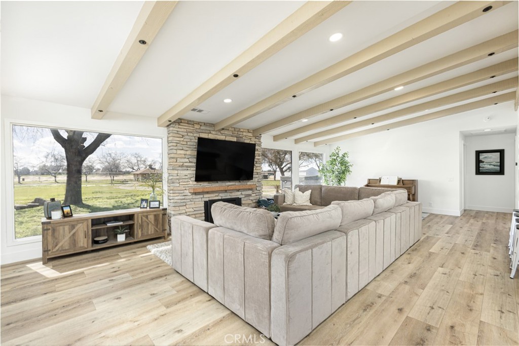 13545 E Bullard Ave, Clovis, CA 93619