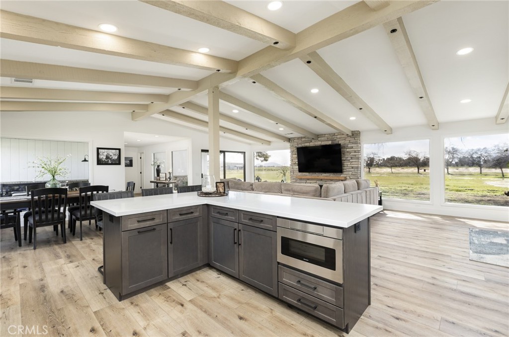 13545 E Bullard Ave, Clovis, CA 93619