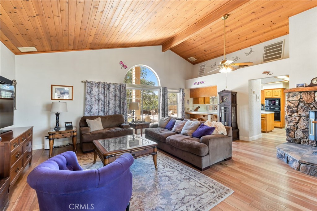 30270 Corral Dr, Coarsegold, CA 93614