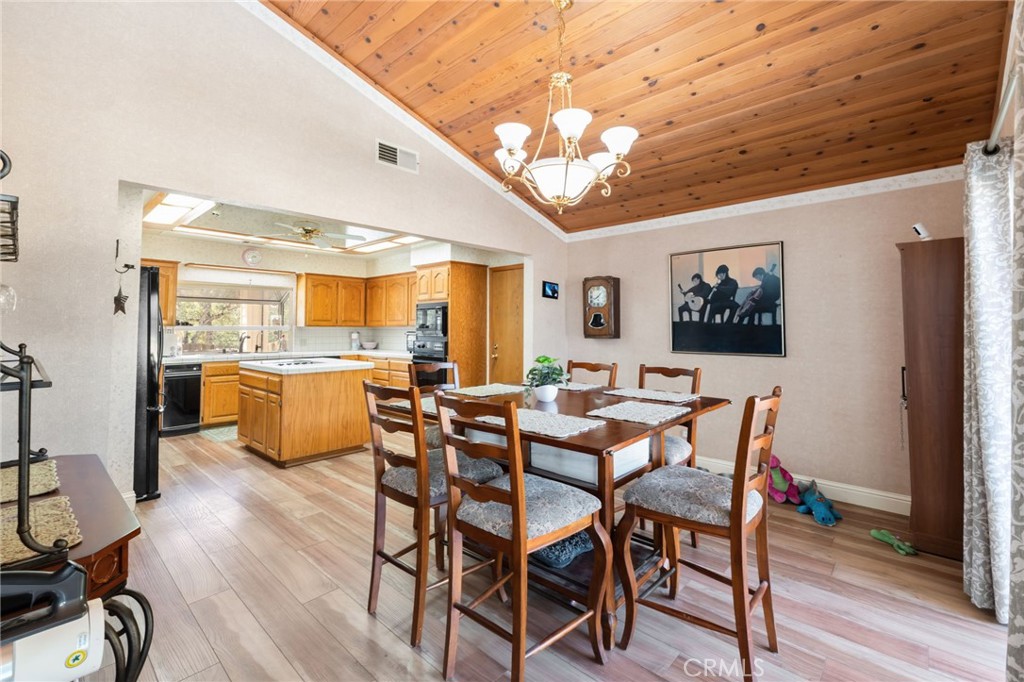 30270 Corral Dr, Coarsegold, CA 93614