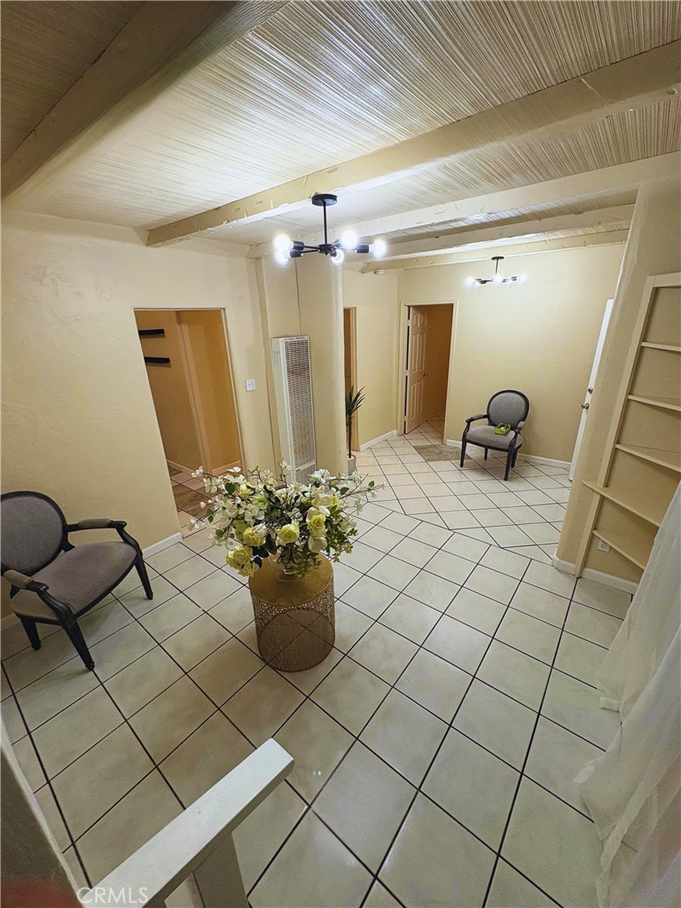 4762 E Grant, Fresno, CA 93702