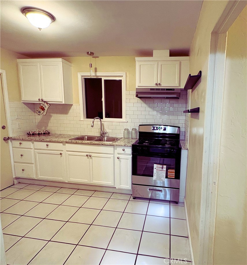 4762 E Grant, Fresno, CA 93702