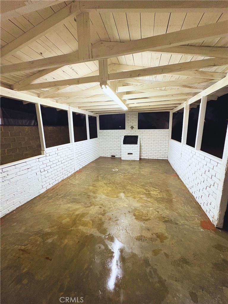 4762 E Grant, Fresno, CA 93702