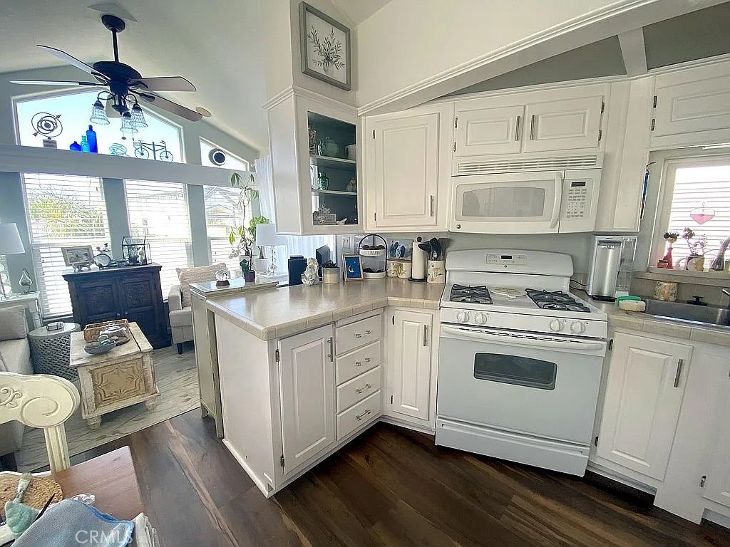 200 S Dolliver St #48, Pismo Beach, CA 93449