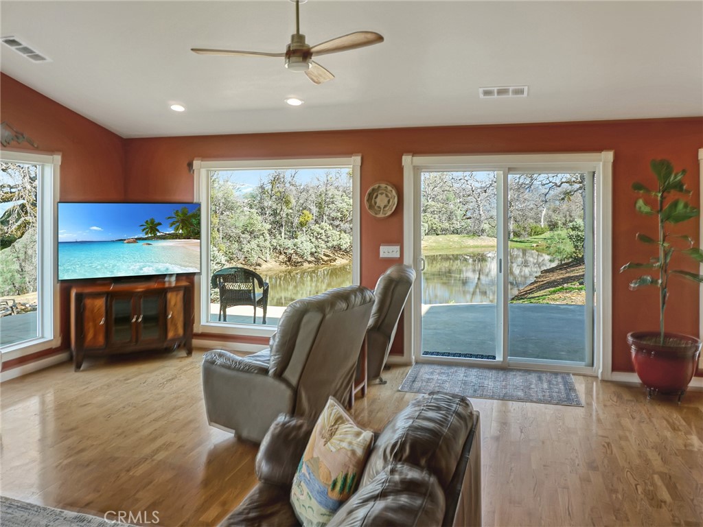 6097 Sherlock Rd, Midpines, CA 95345