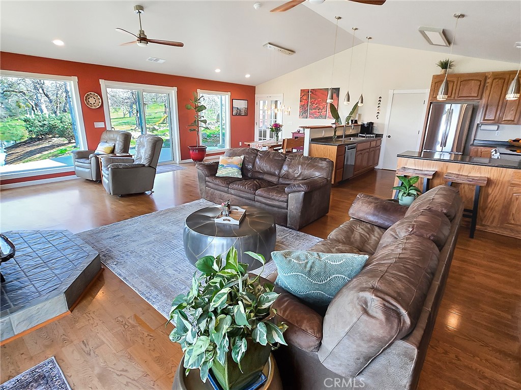 6097 Sherlock Rd, Midpines, CA 95345