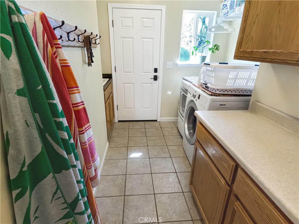 6097 Sherlock Rd, Midpines, CA 95345