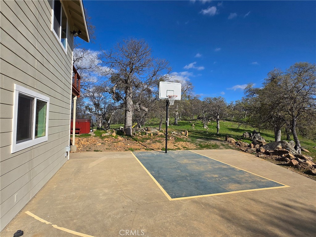 6097 Sherlock Rd, Midpines, CA 95345