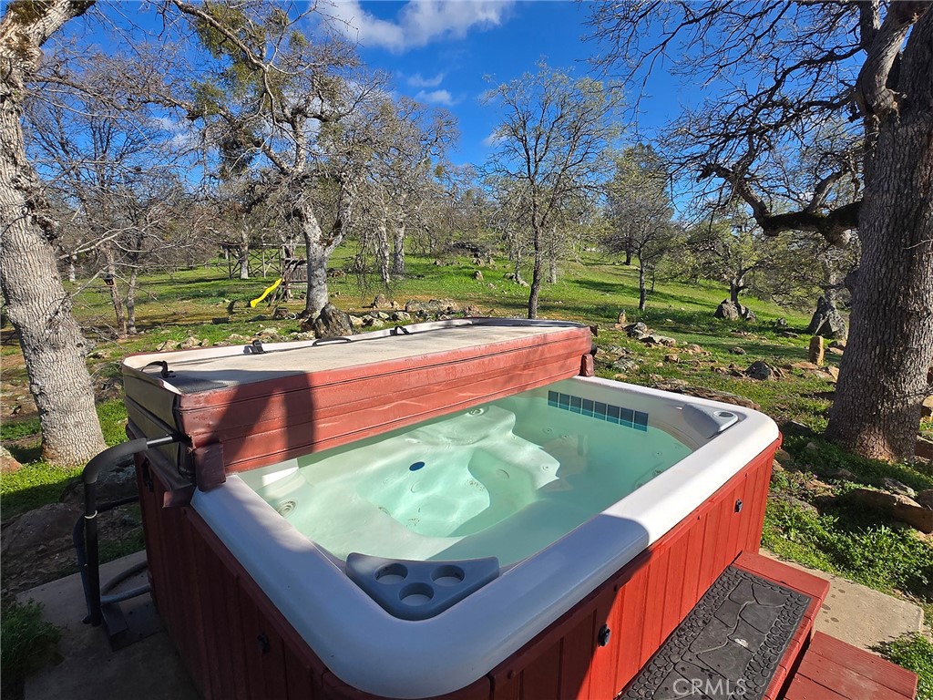 6097 Sherlock Rd, Midpines, CA 95345