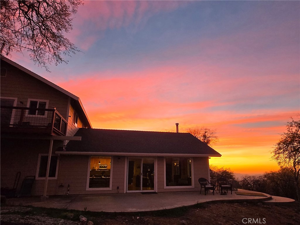 6097 Sherlock Rd, Midpines, CA 95345