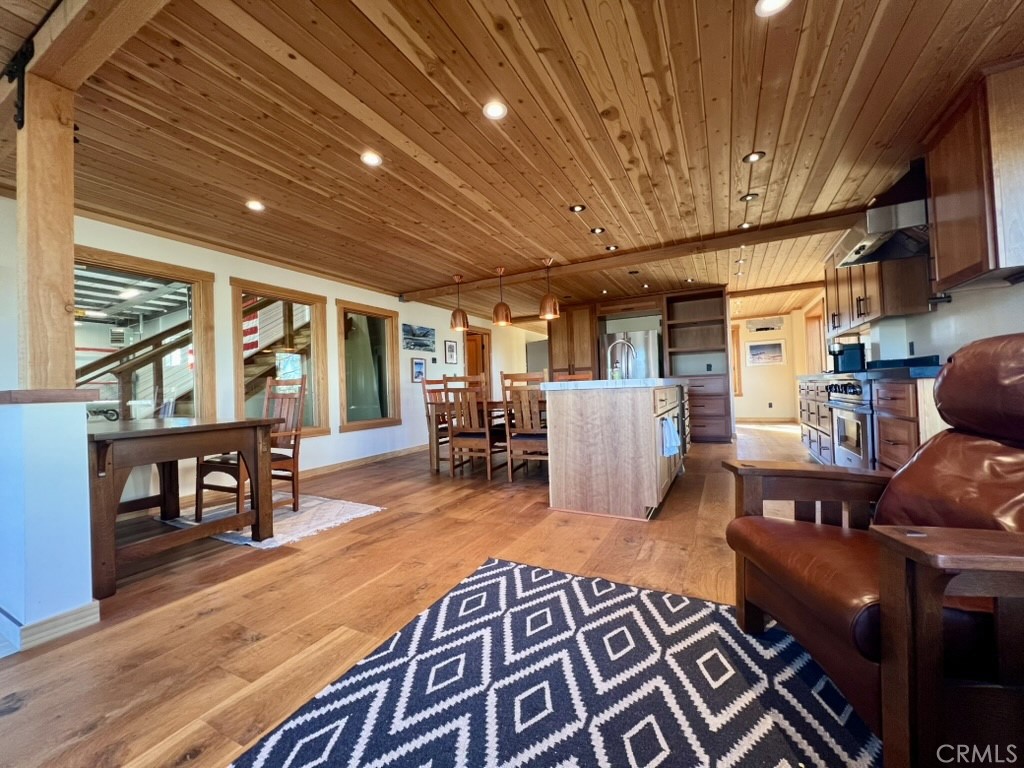 20820 Elderberry Way, Groveland, CA 95321