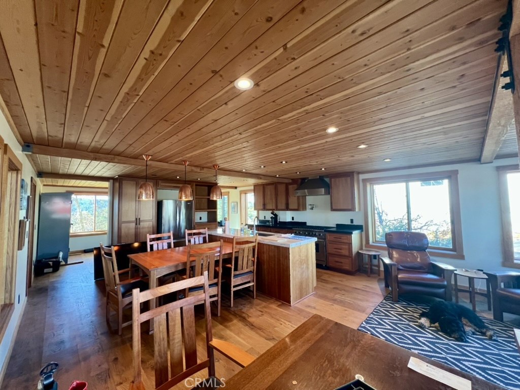 20820 Elderberry Way, Groveland, CA 95321