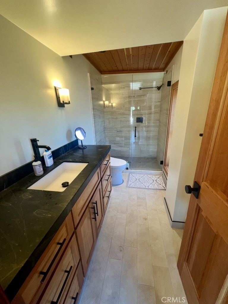 20820 Elderberry Way, Groveland, CA 95321