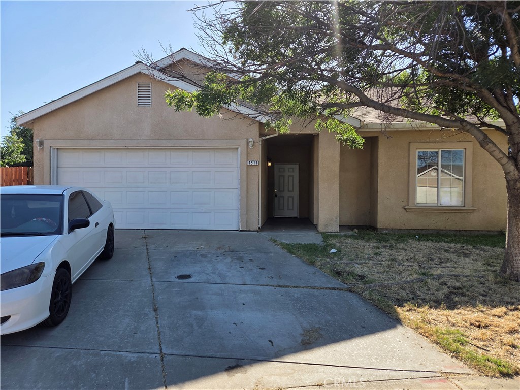 1511 Ronnie Ct, Merced, CA 95341