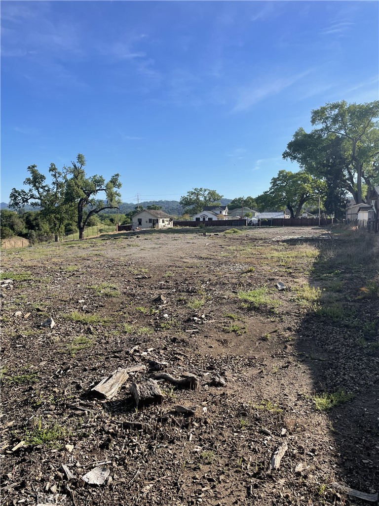 0 8th St, Templeton, CA 93465