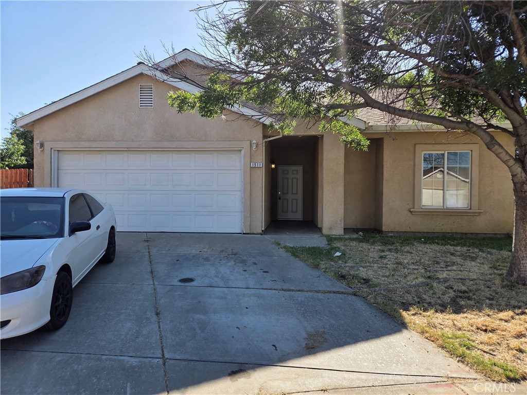 1511 Ronnie Ct, Merced, CA 95341