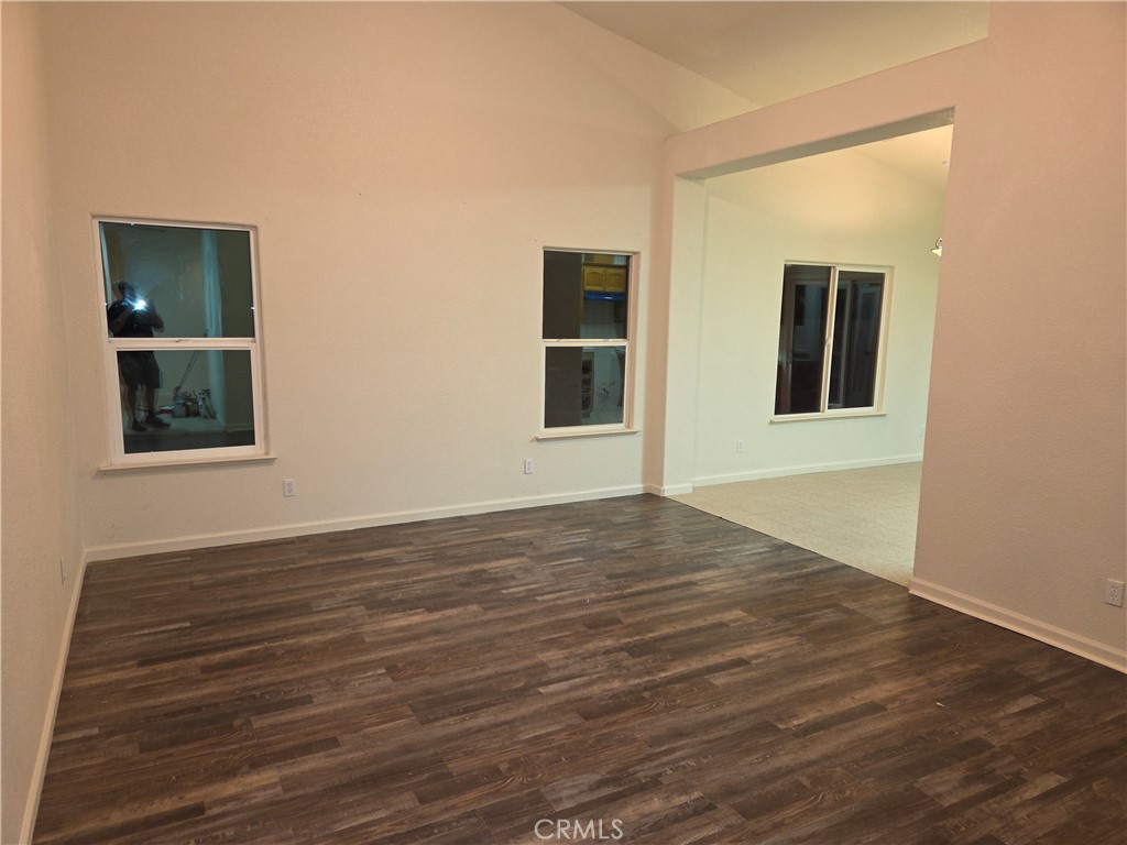 1511 Ronnie Ct, Merced, CA 95341
