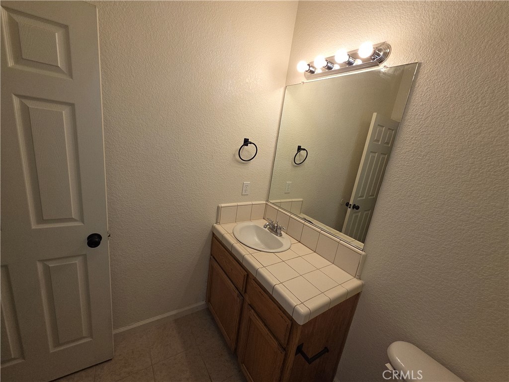 1511 Ronnie Ct, Merced, CA 95341