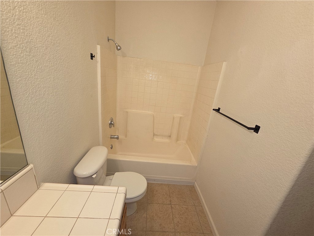 1511 Ronnie Ct, Merced, CA 95341