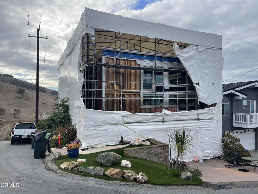 498 Orcas St, Morro Bay, CA 93442