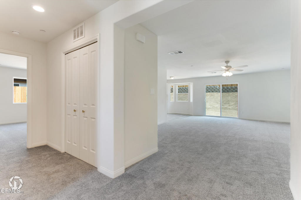 707 Sammy Way, Shafter, CA 93263